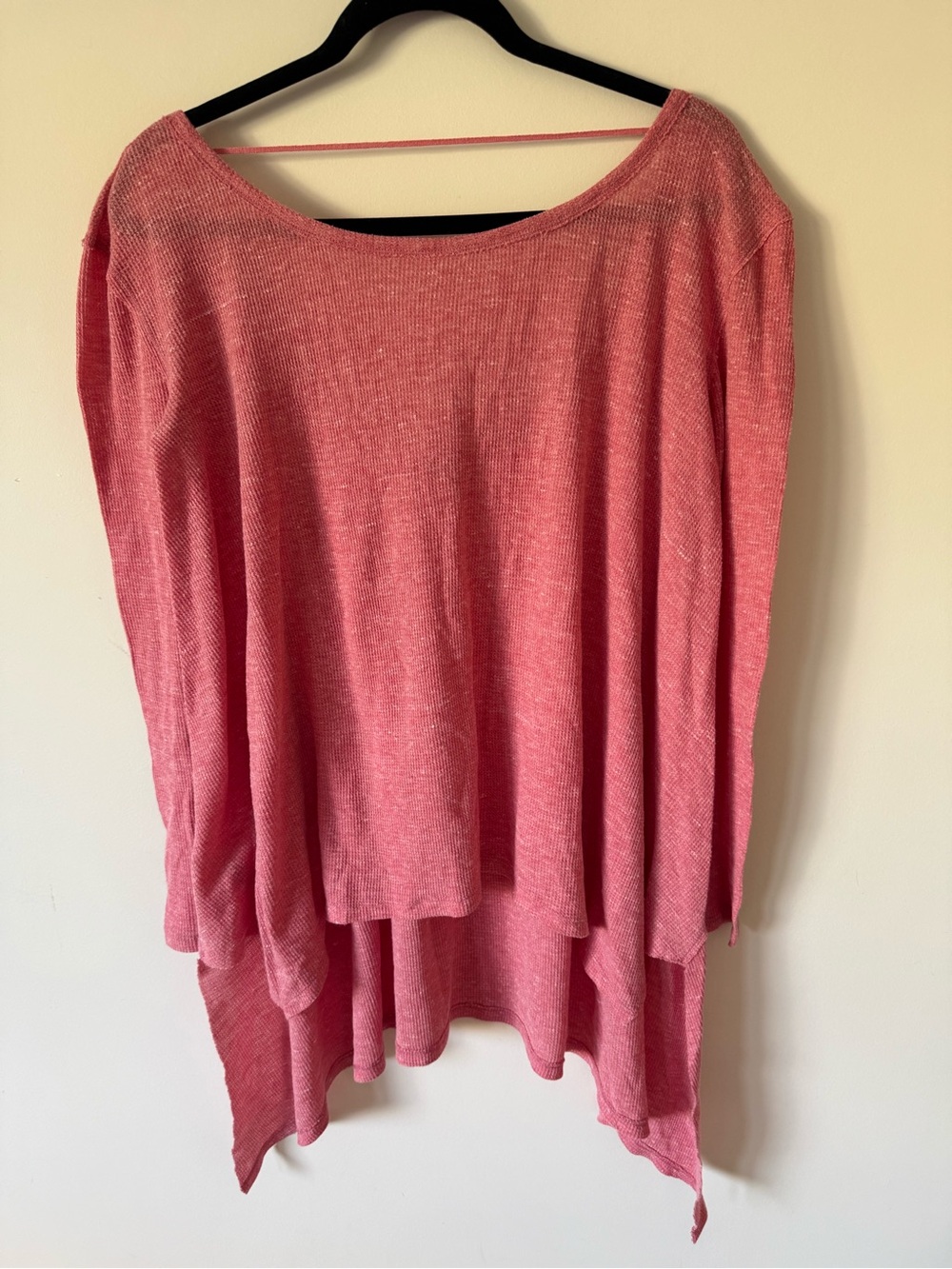 385. WE THE FREE Coral Pink Waffle Knit Asymmetrical Hem Top